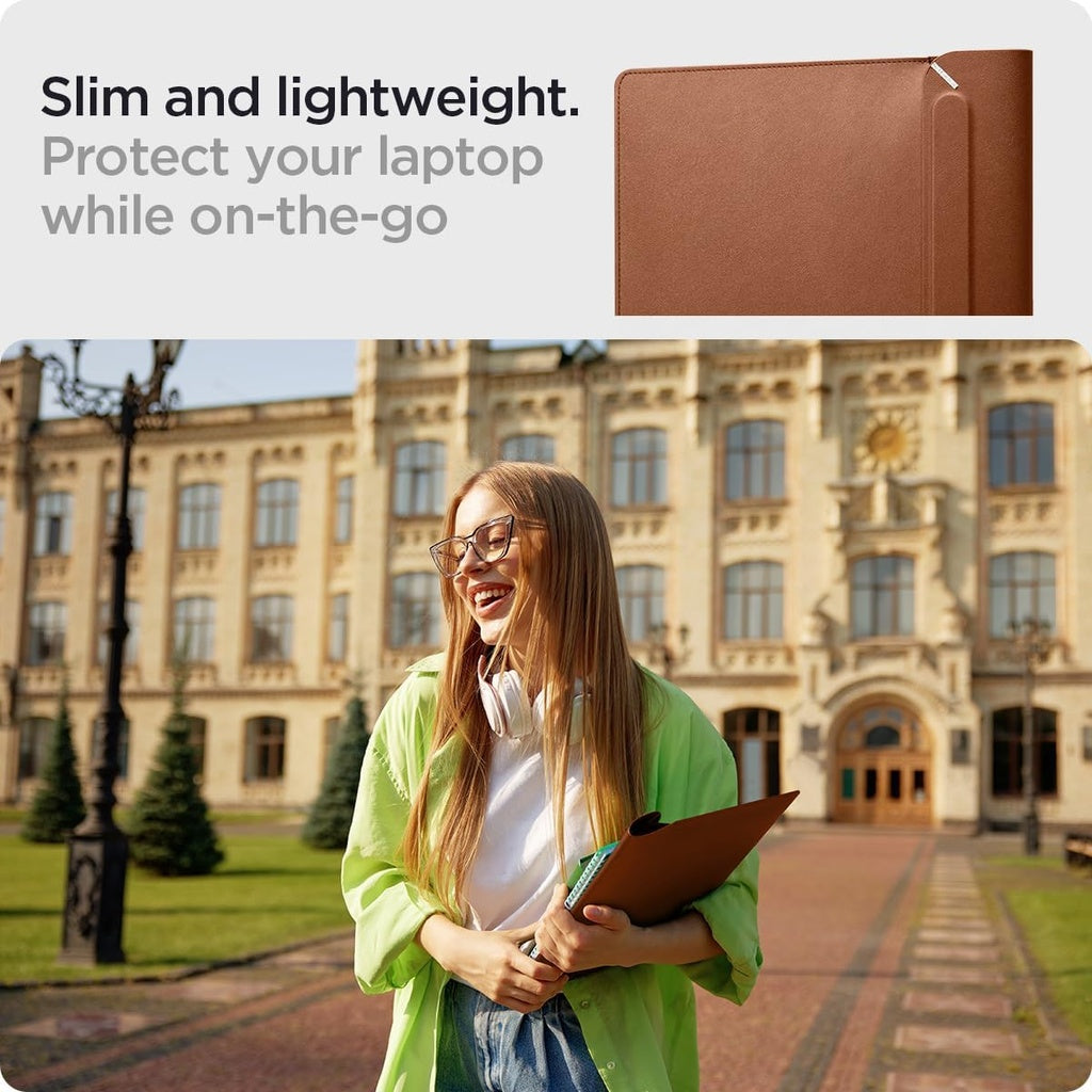 Spigen Valentinus Housse de Protection pour Ordinateur Portable 15" 15.6" 16" Pouces, Étui en Cuir(	Marron)
